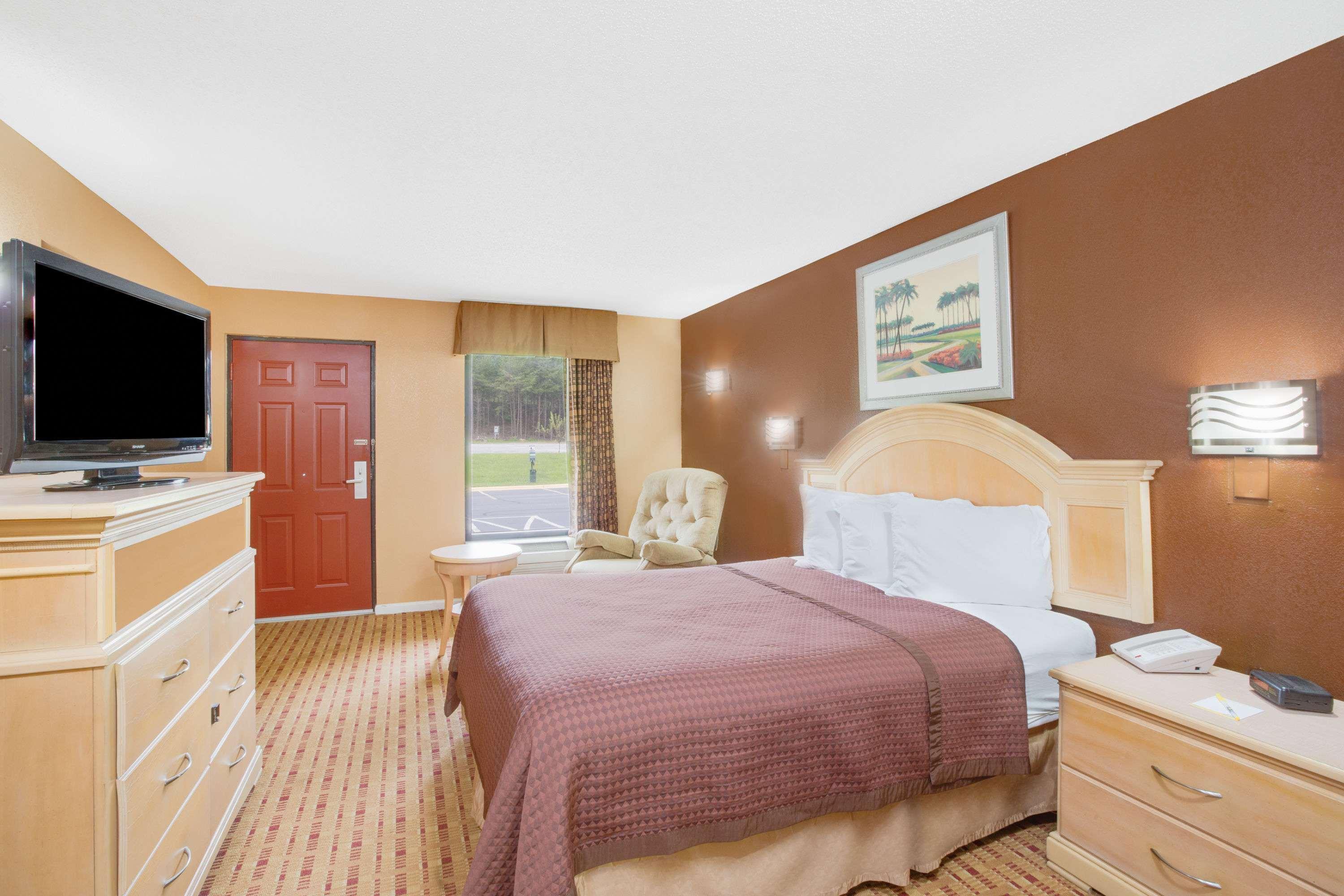 Columbus Inn And Suites Luaran gambar